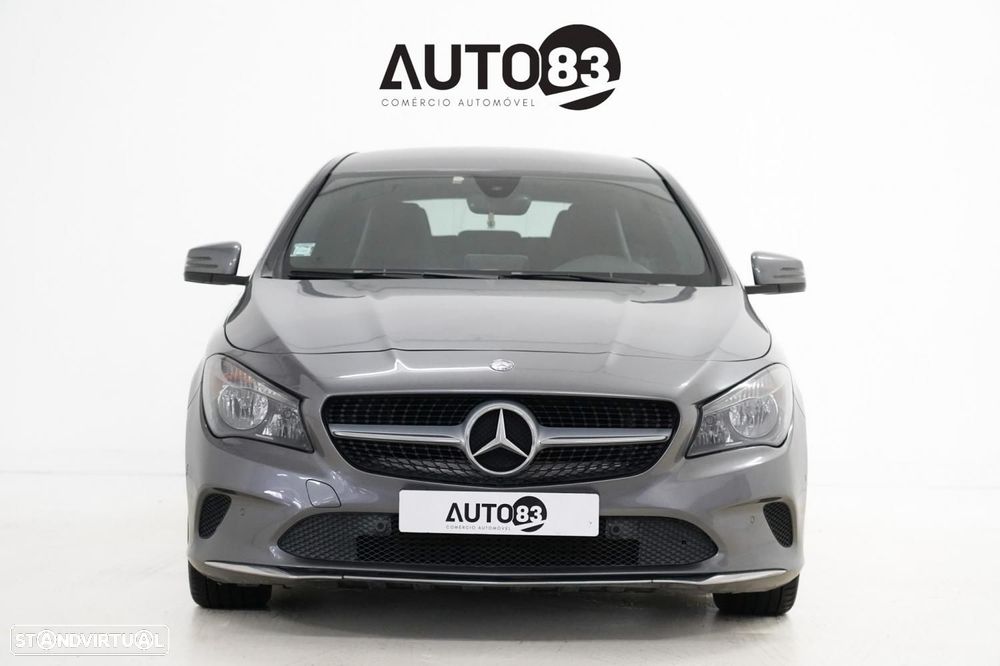 Mercedes-Benz CLA 180 d Shooting Brake Urban - 3