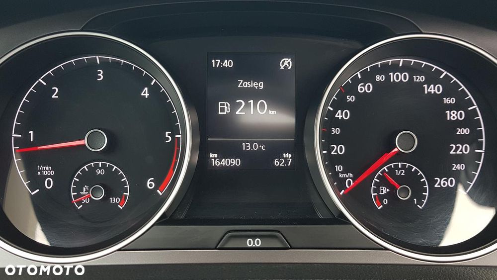 Volkswagen Golf 2.0 TDI BlueMotion Technology Lounge - 33