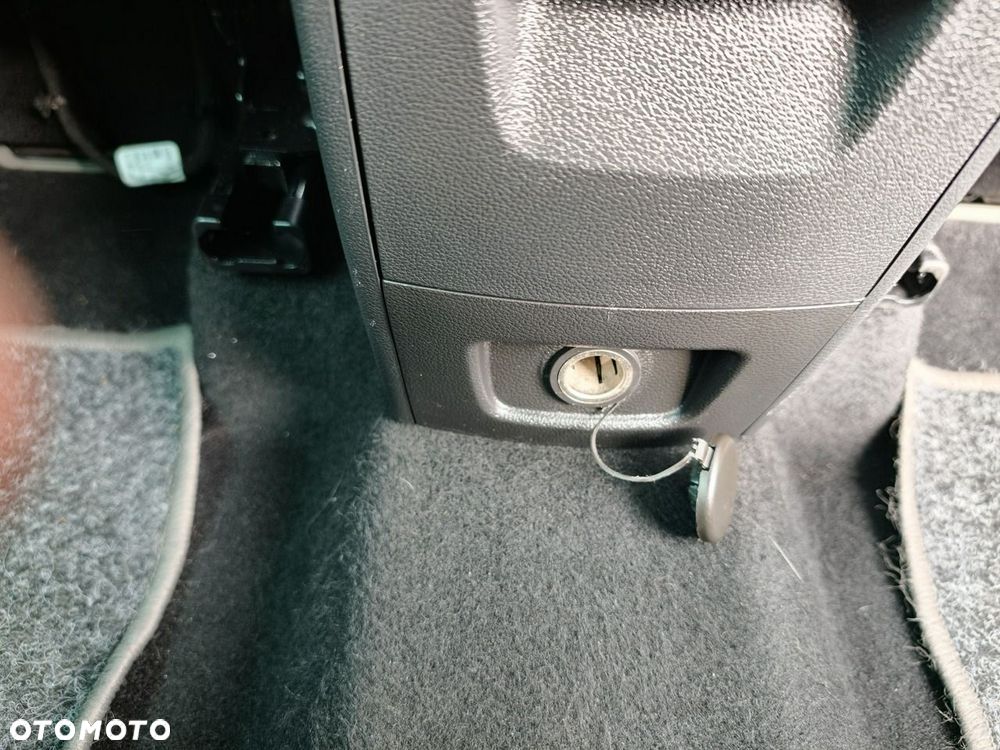 Opel Zafira - 15