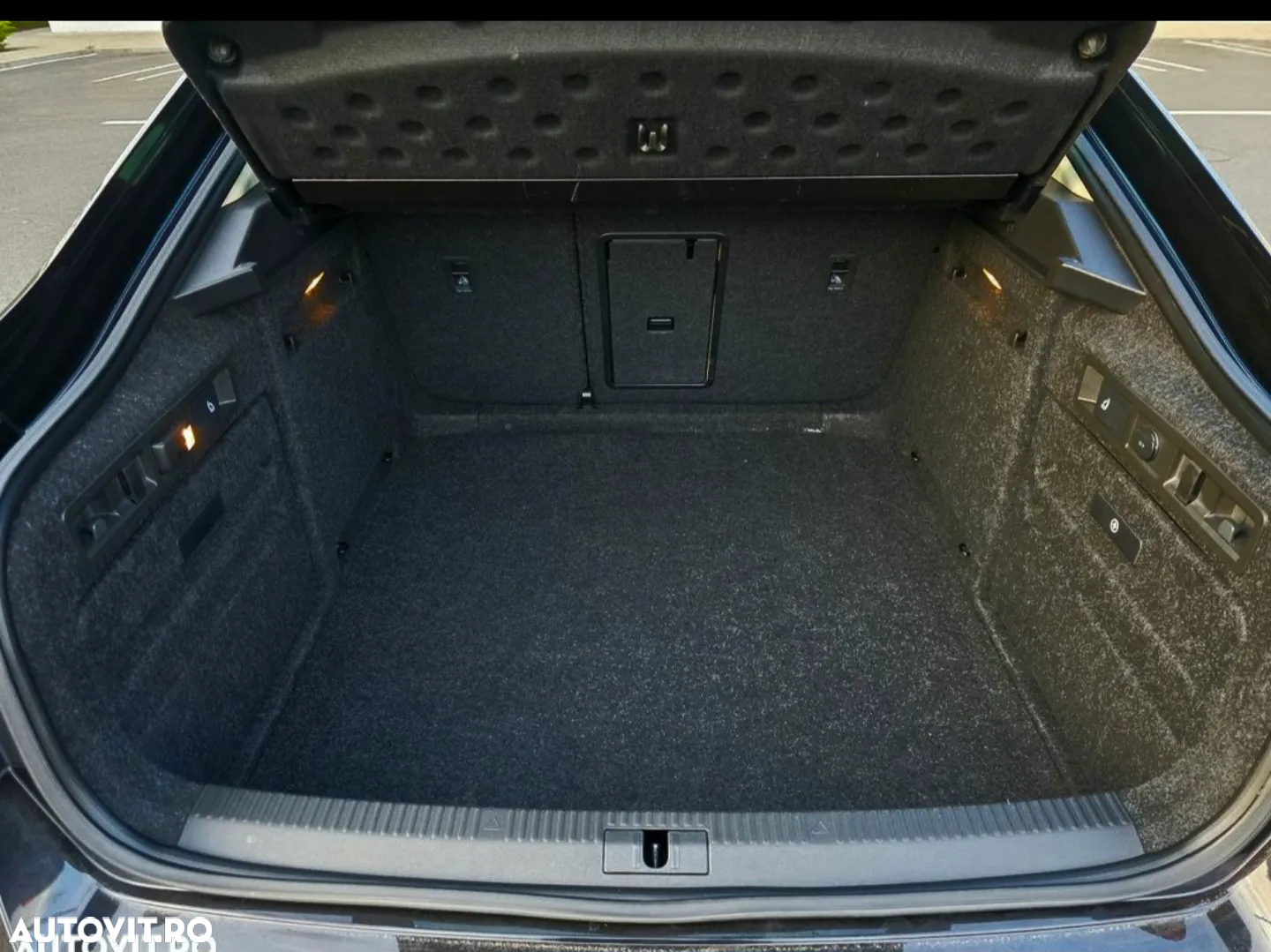 Skoda Superb 2.0 TDI DSG Laurin & Klement - 15