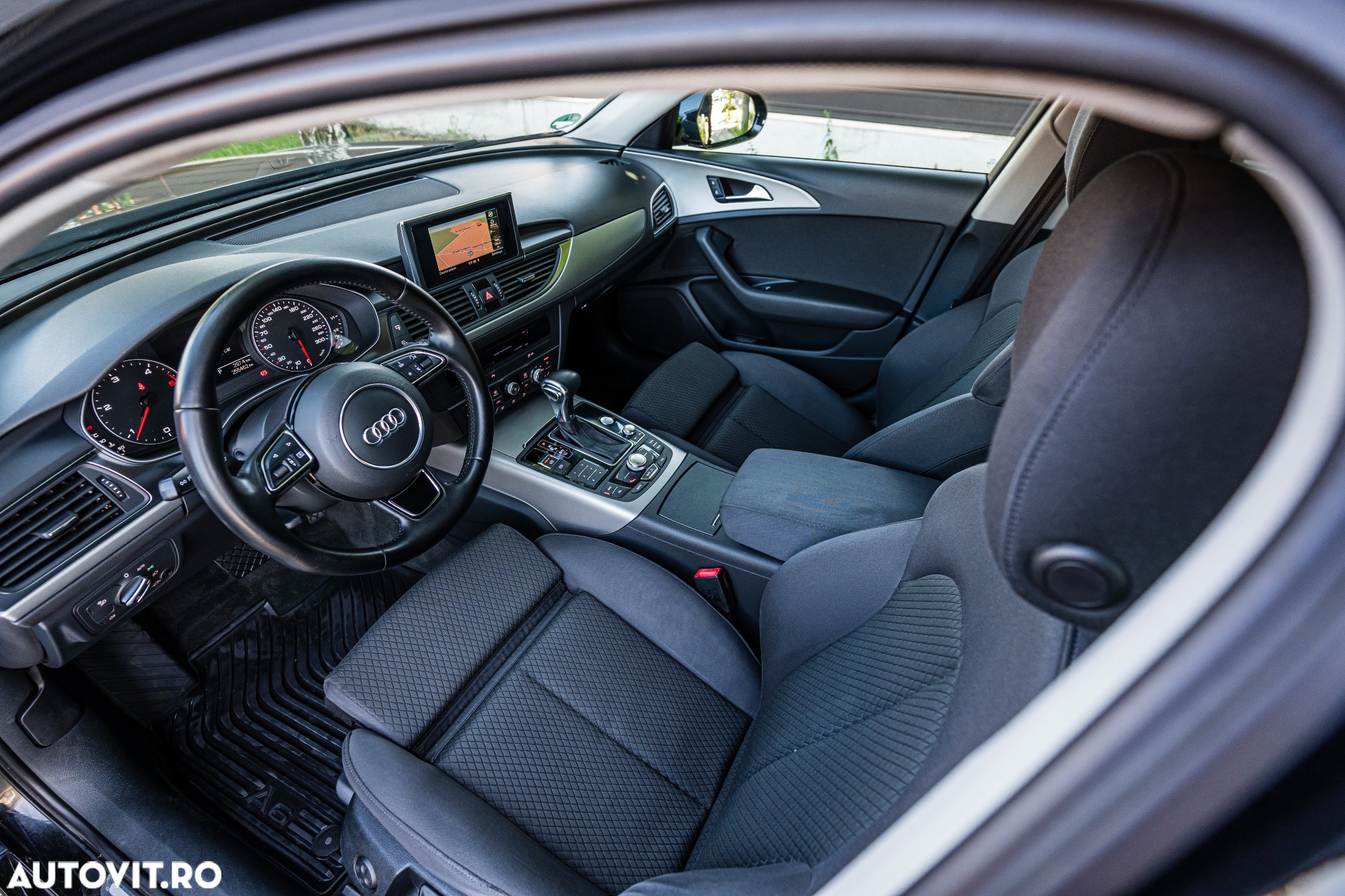 Audi A6 Avant 2.0 TDI DPF multitronic - 23