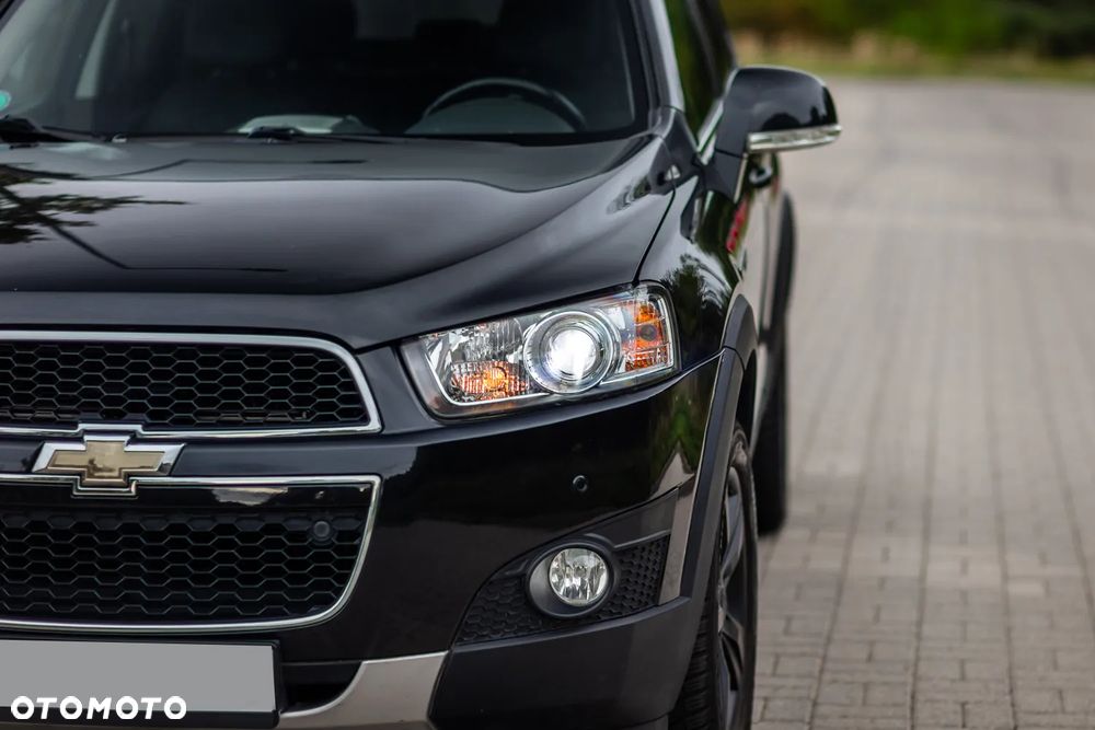 Chevrolet Captiva 2.2 d LTZ - 2