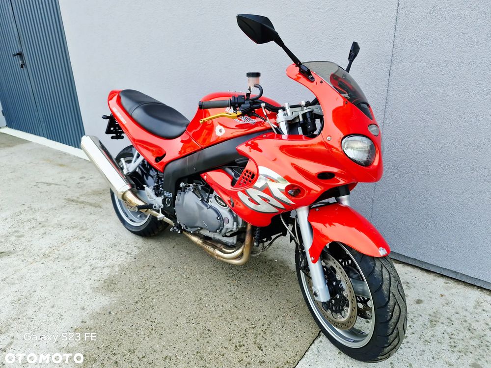 Triumph Sprint - 1