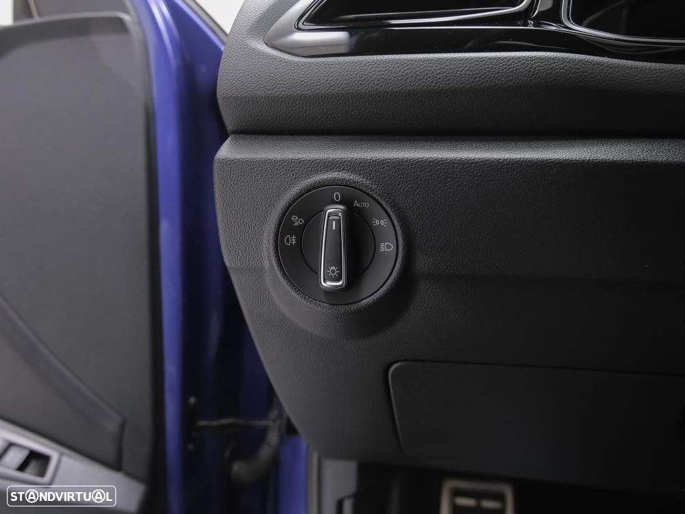 VW T-Roc 1.5 TSI R-Line DSG - 16