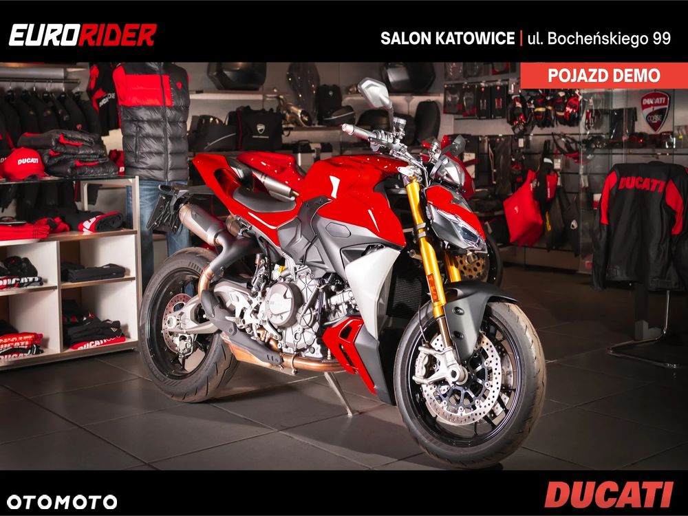 Ducati Streetfighter V2 - 1
