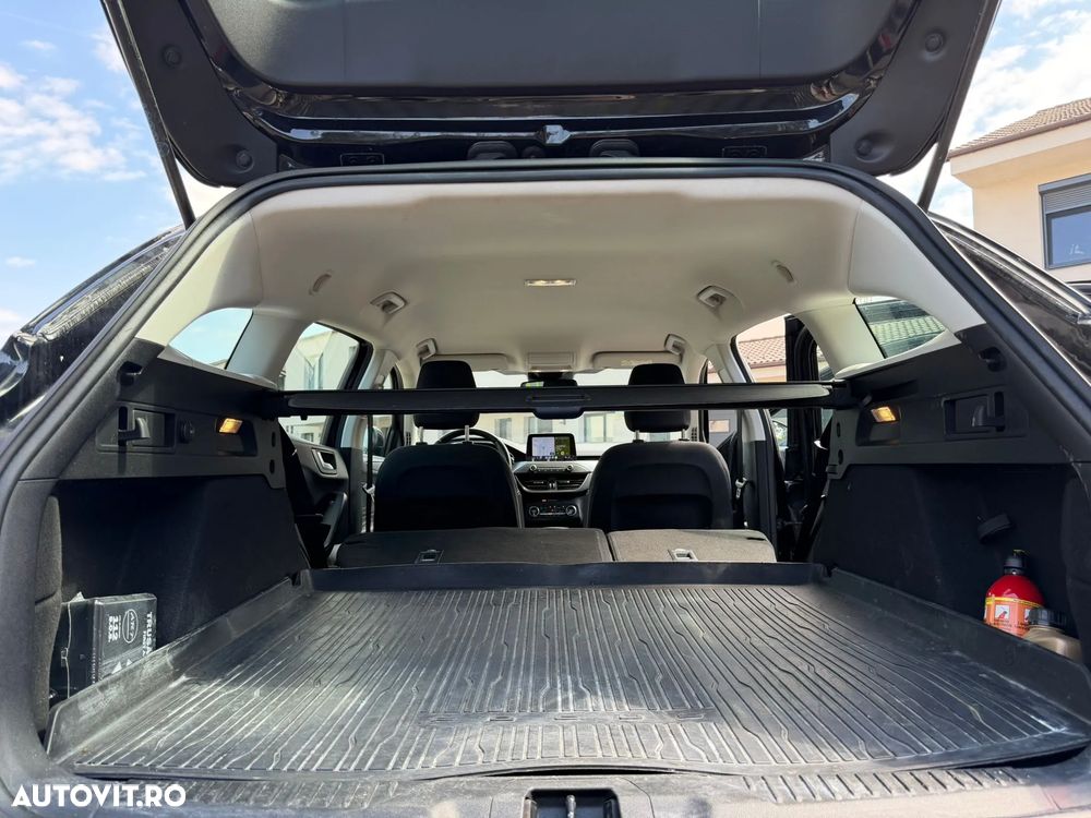 Ford Focus 1.5 EcoBlue Start-Stopp-System Aut. TITANIUM - 18