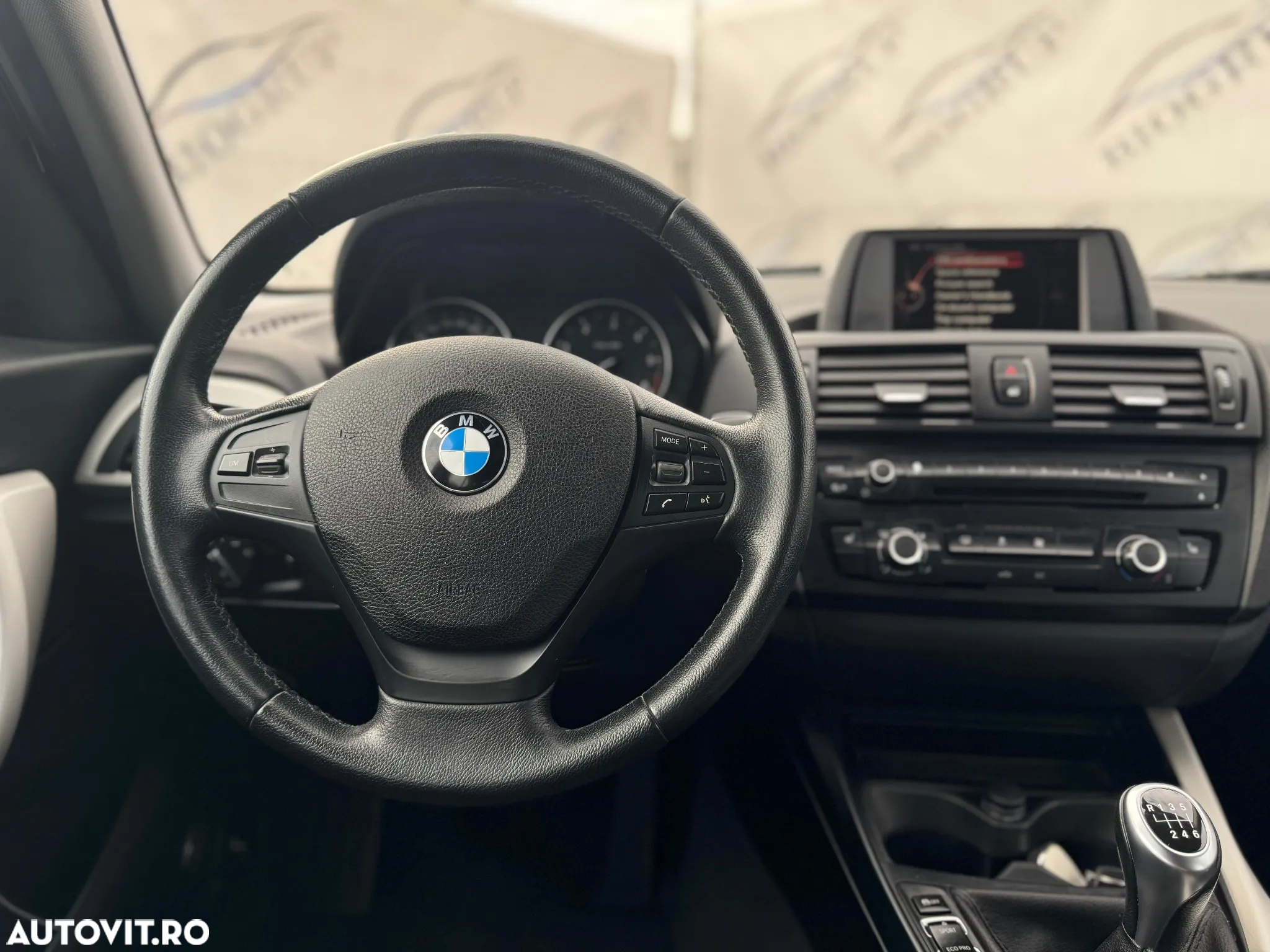 BMW Seria 1 116d - 16