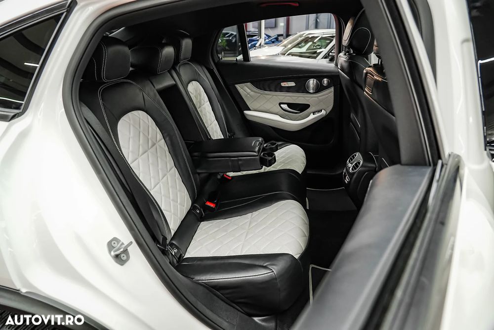 Mercedes-Benz GLC Coupe 200 d 4Matic 9G-TRONIC AMG Line Plus - 13