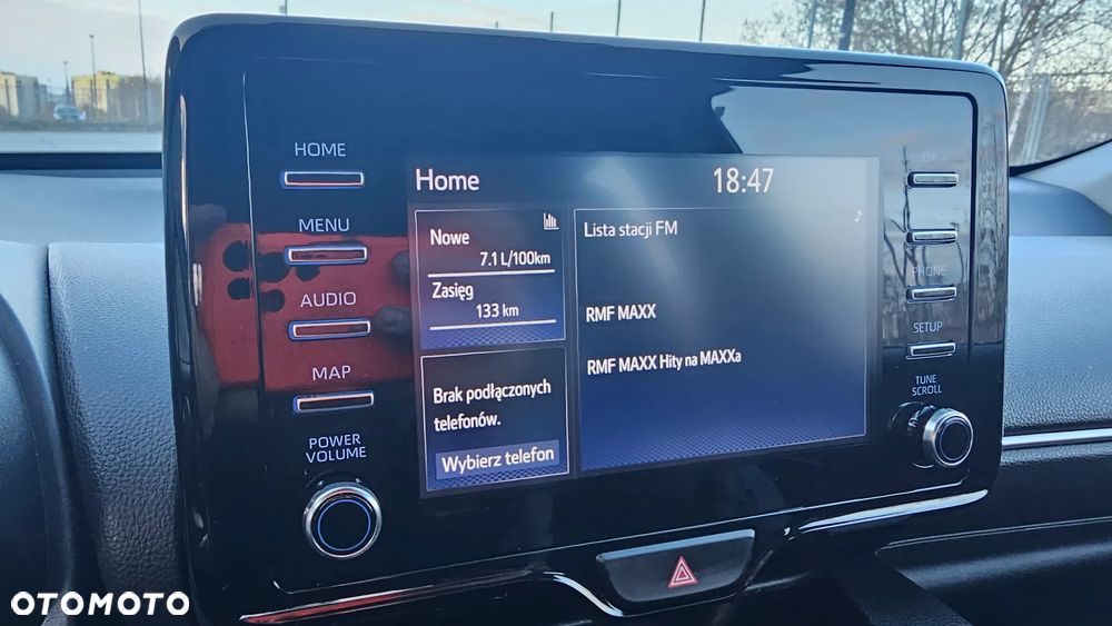 Toyota Yaris 1.5 Comfort - 12