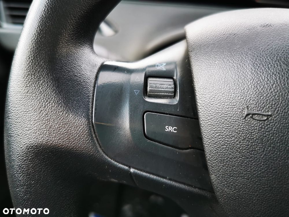 Peugeot 208 68 VTI Active - 21