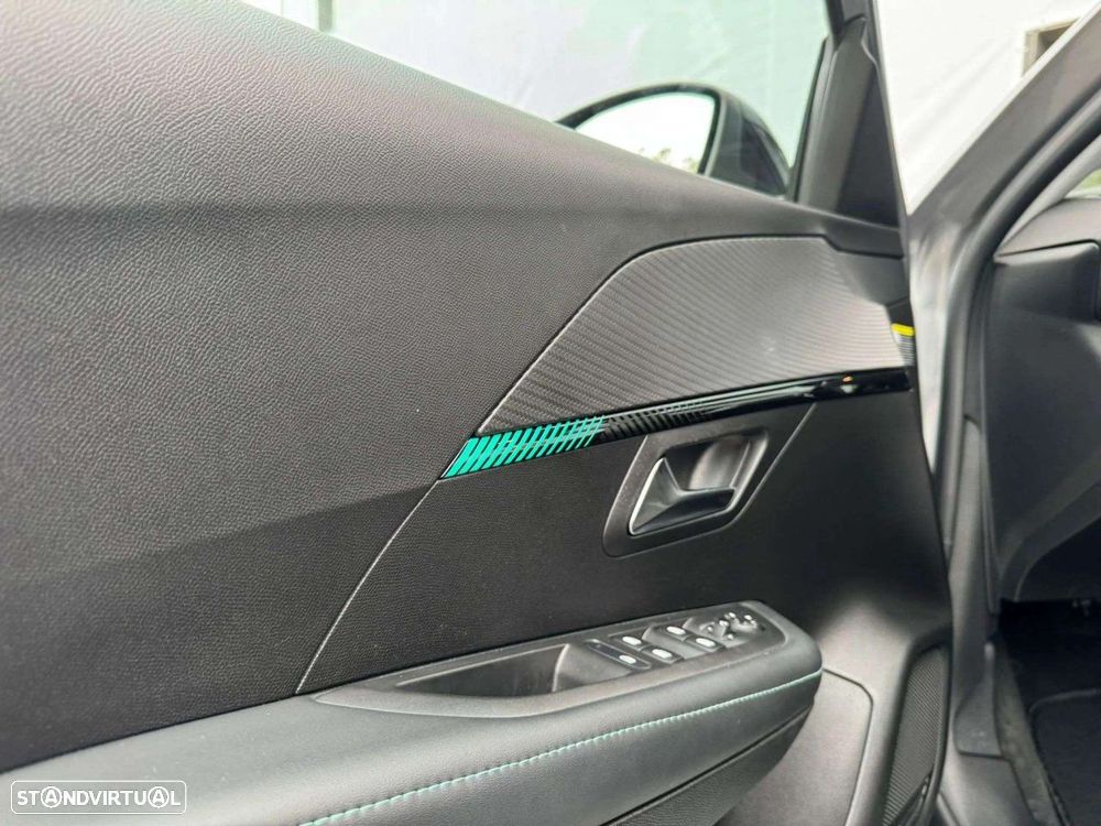 Peugeot 208 1.2 PureTech Allure Pack EAT8 - 14