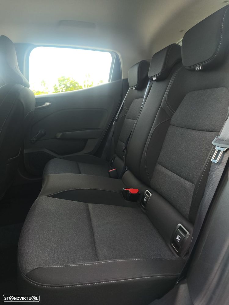 Renault Clio - 12