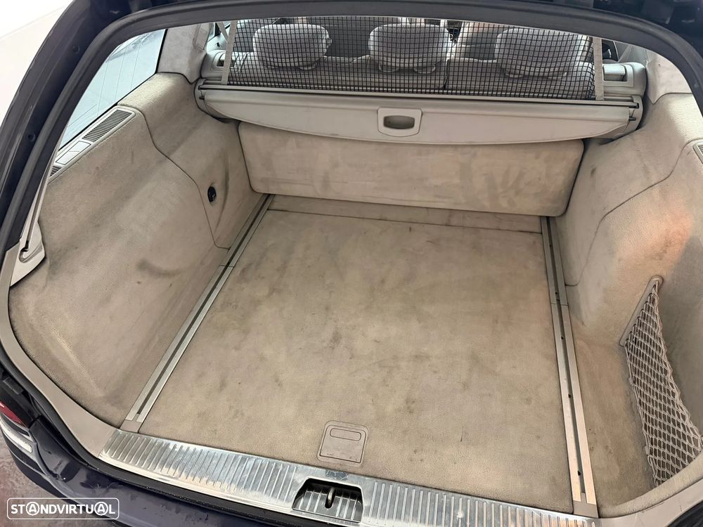 Mercedes-Benz E 220 CDi Elegance Aut. - 13