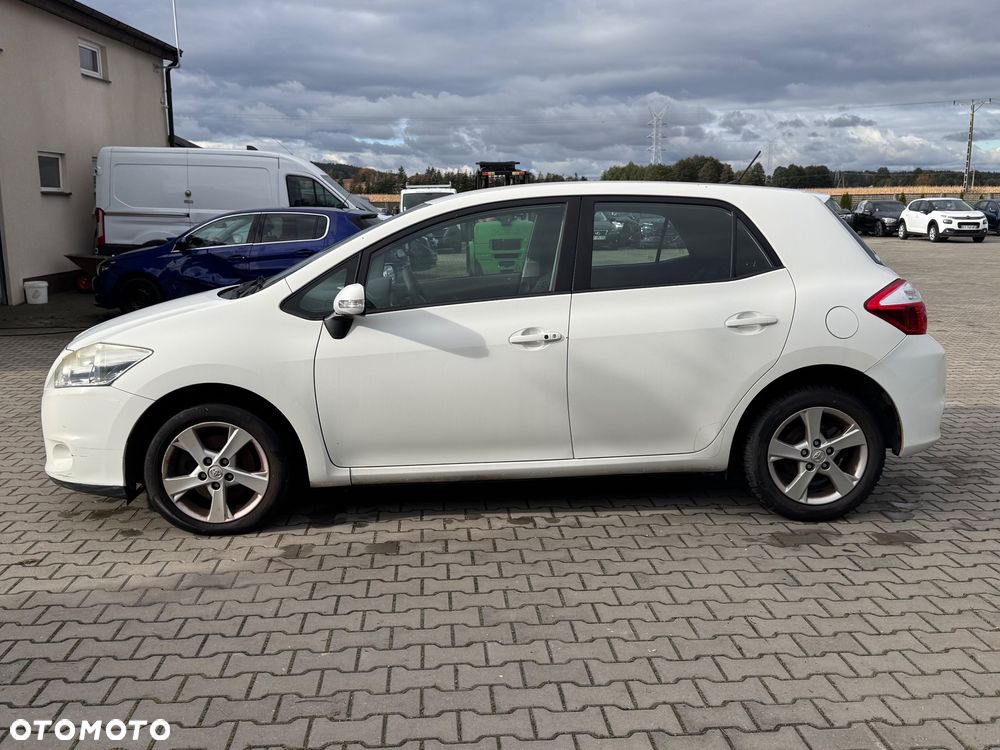 Toyota Auris 2.0 D-4D - 7