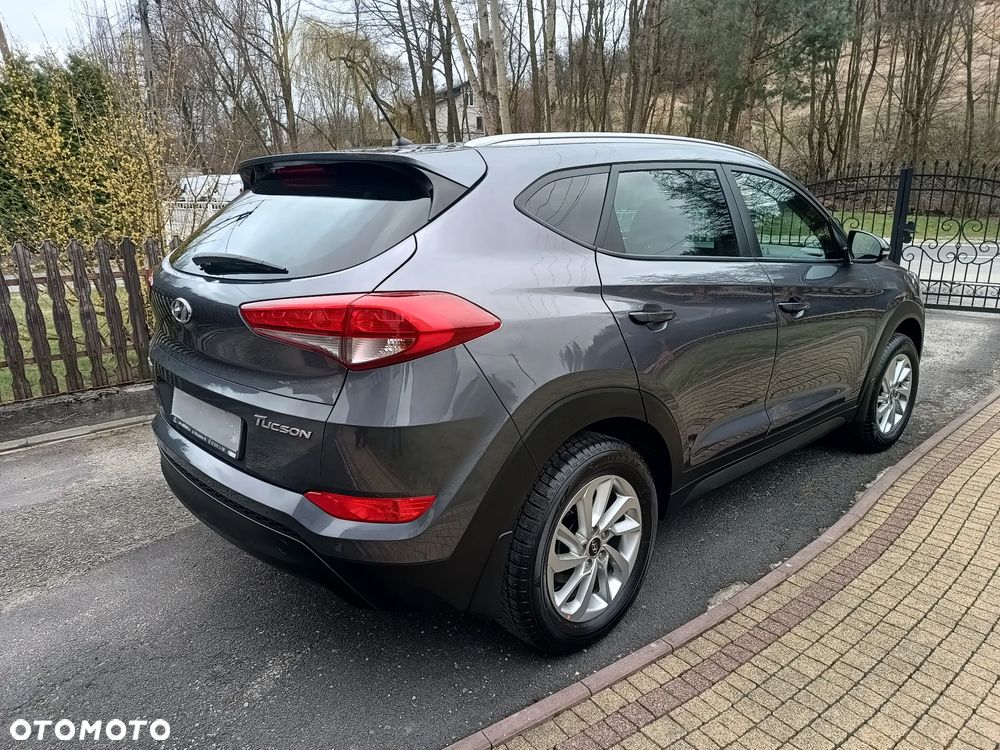 Hyundai Tucson 1.6 GDI BlueDrive Comfort 2WD - 5