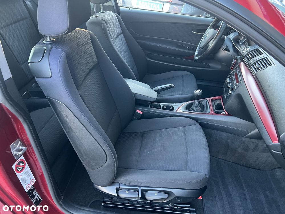 BMW Seria 1 118d - 21