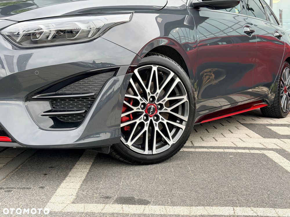 Kia ProCeed 1.6 T-GDI GT DCT - 2