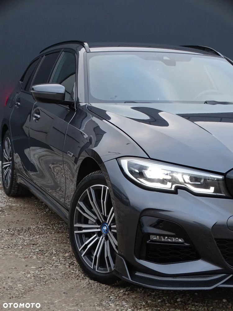 BMW Seria 3 330e xDrive M Sport - 7