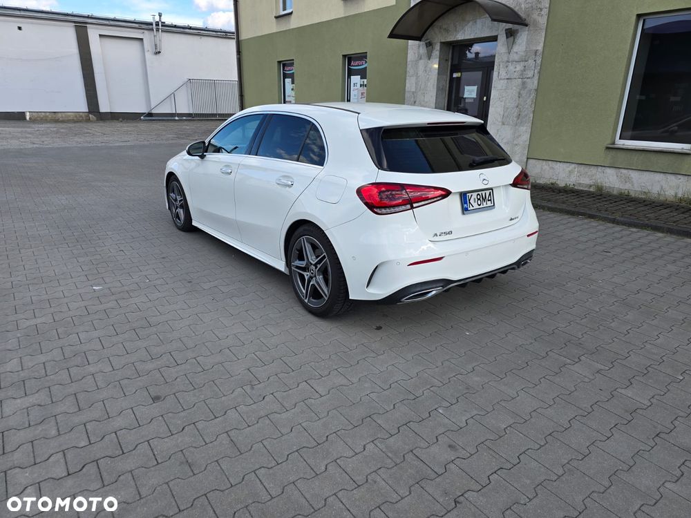 Mercedes-Benz Klasa A 250 4Matic 7G-DCT AMG Line - 5