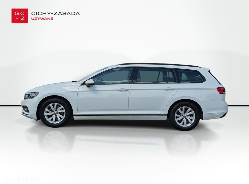 Volkswagen Passat Variant 2.0 TDI SCR Business DSG - 2