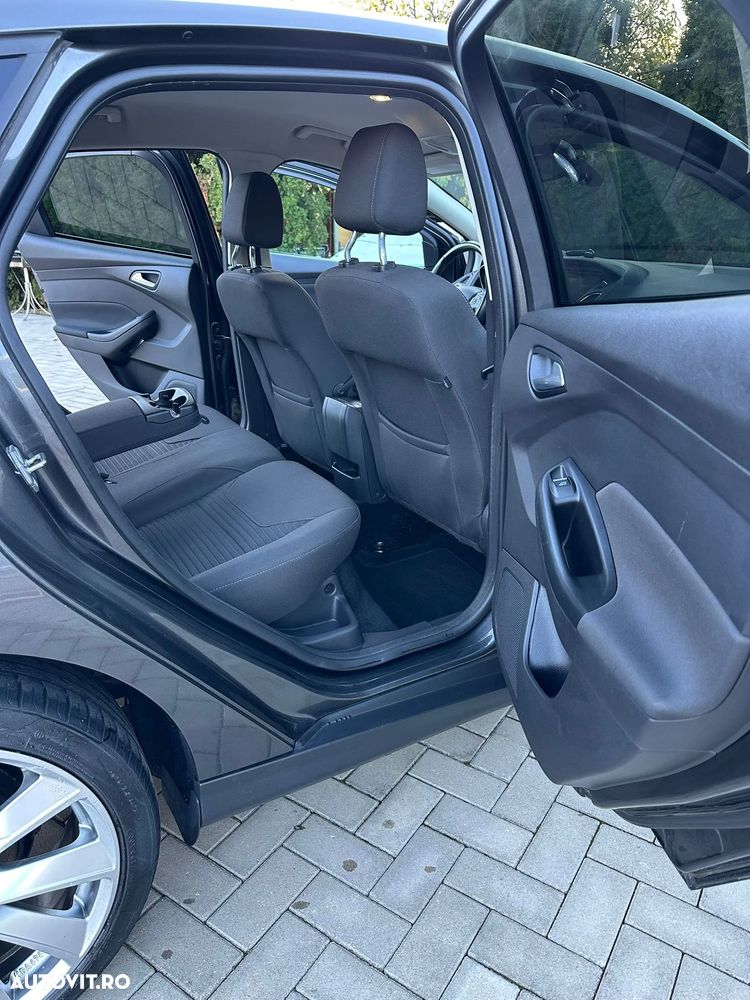 Ford Focus 2.0 TDCi DPF Start-Stopp-System Titanium - 14