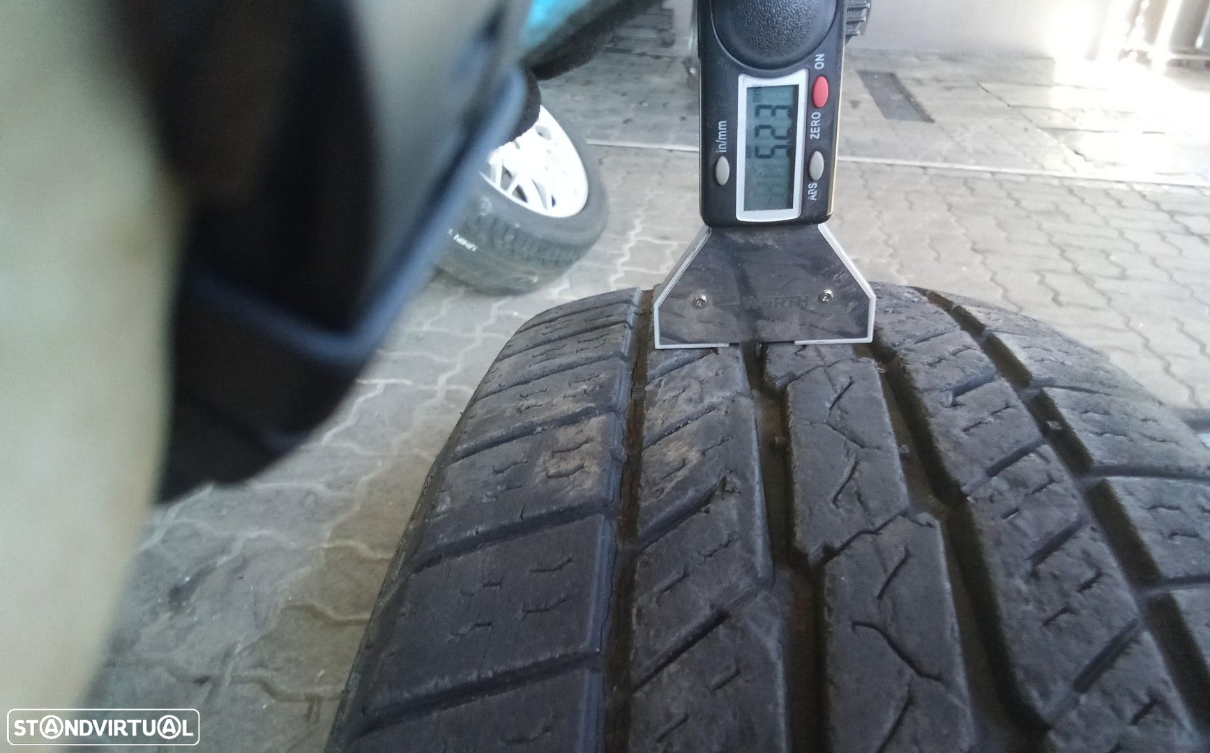 Jantes KIA SPORTAGE R15 com pneus 205/70 furação 5x139.7 - 6