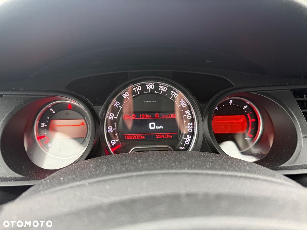 Citroën C5 HDi 110 FAP Business Class - 13