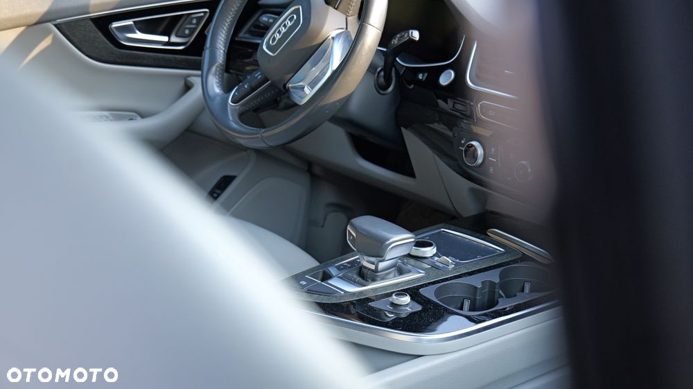 Audi Q7 - 29