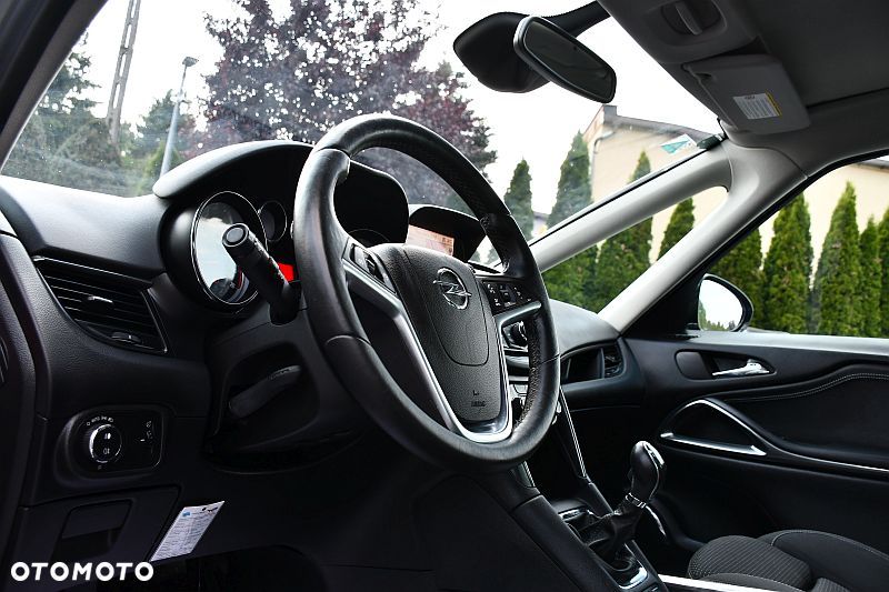 Opel Zafira 1.4 T Cosmo - 11