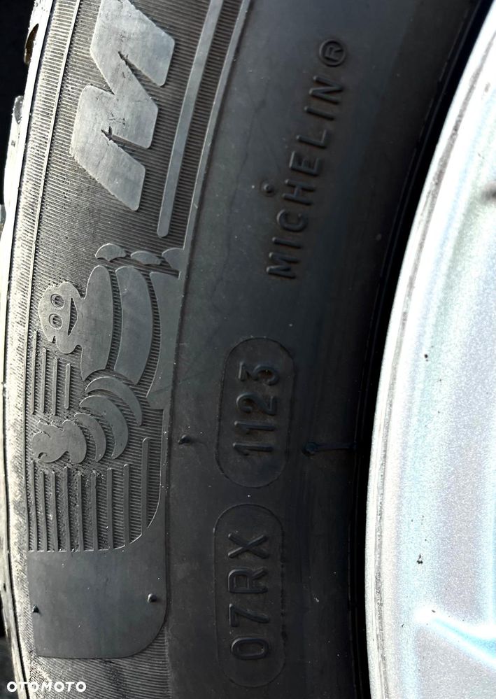 Ford Galaxy 2.0 EcoBlue Titanium - 17