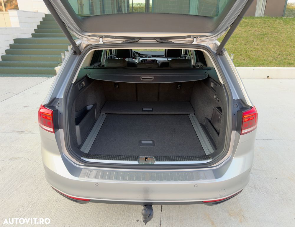 Volkswagen Passat 2.0 TDI SCR DSG Business - 20