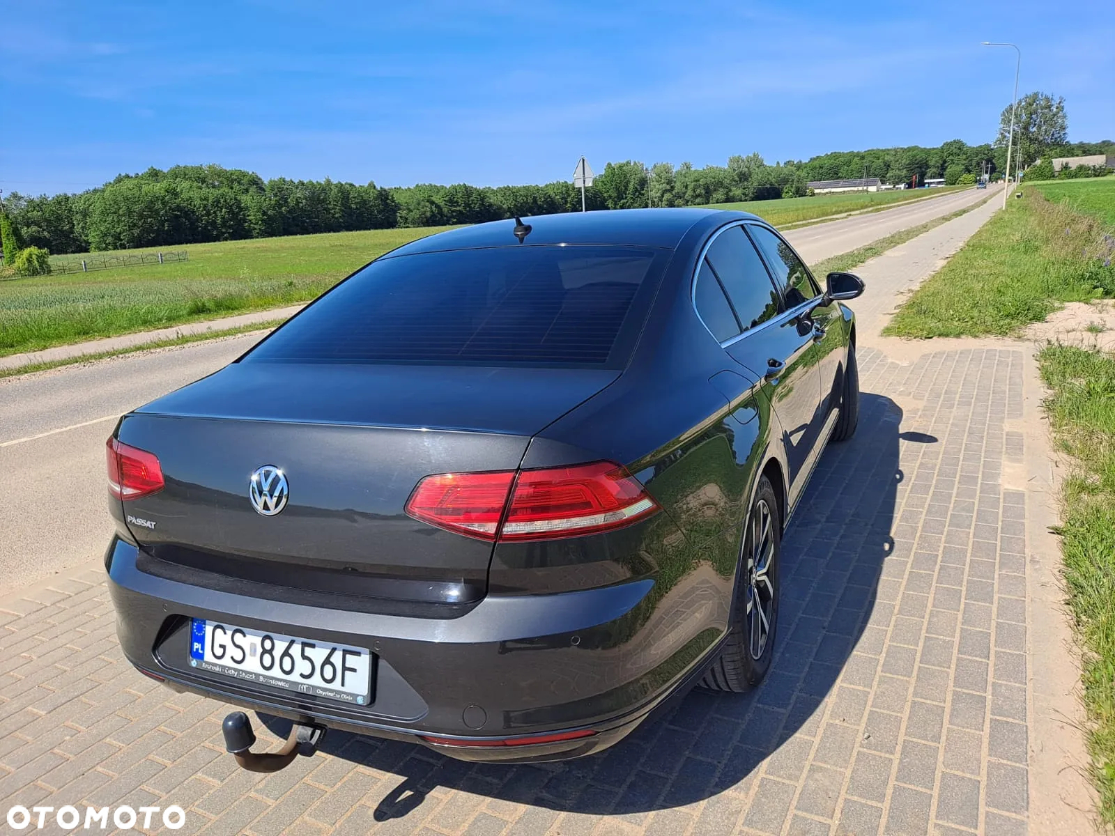 Volkswagen Passat - 10