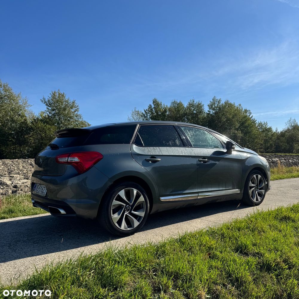 Citroën DS5 2.0 HDi SportChic - 3