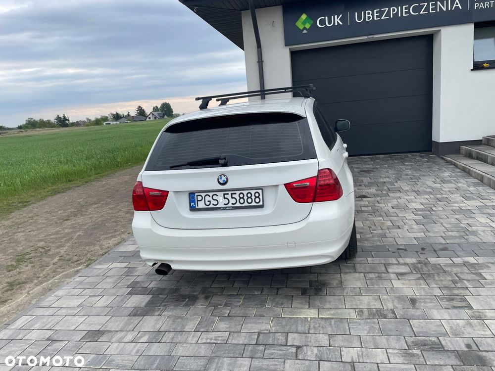 BMW Seria 3 - 29