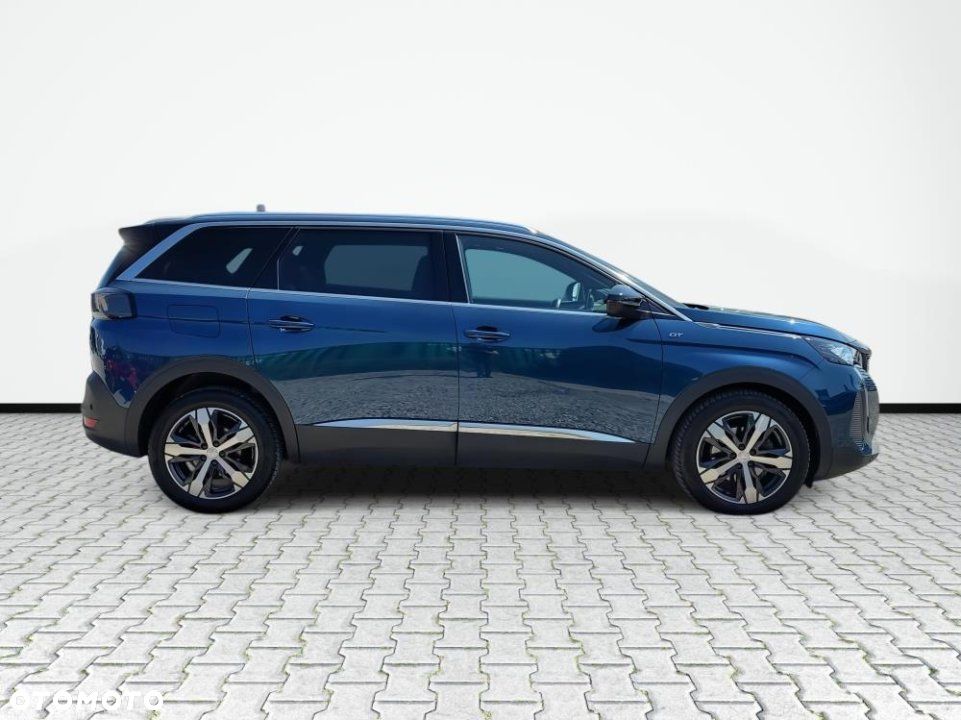 Peugeot 5008 - 4