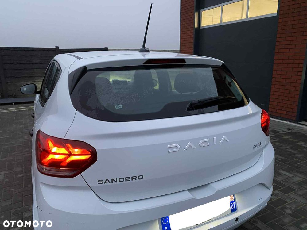 Dacia Sandero SCe 65 Essential - 19