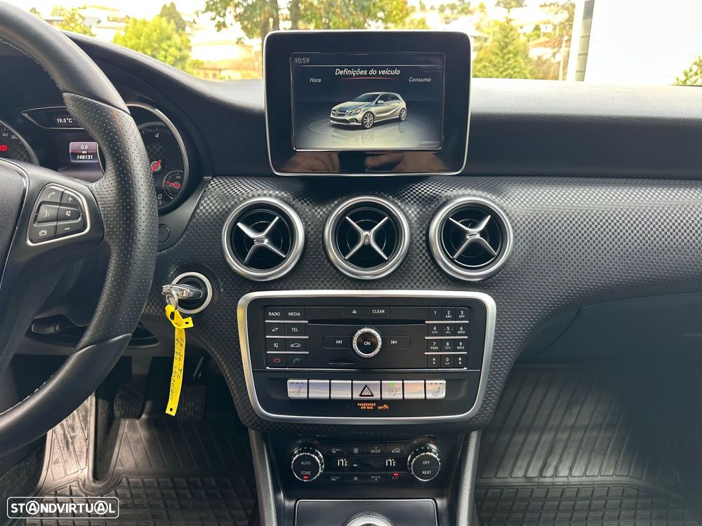 Mercedes-Benz A 180 d Urban - 10