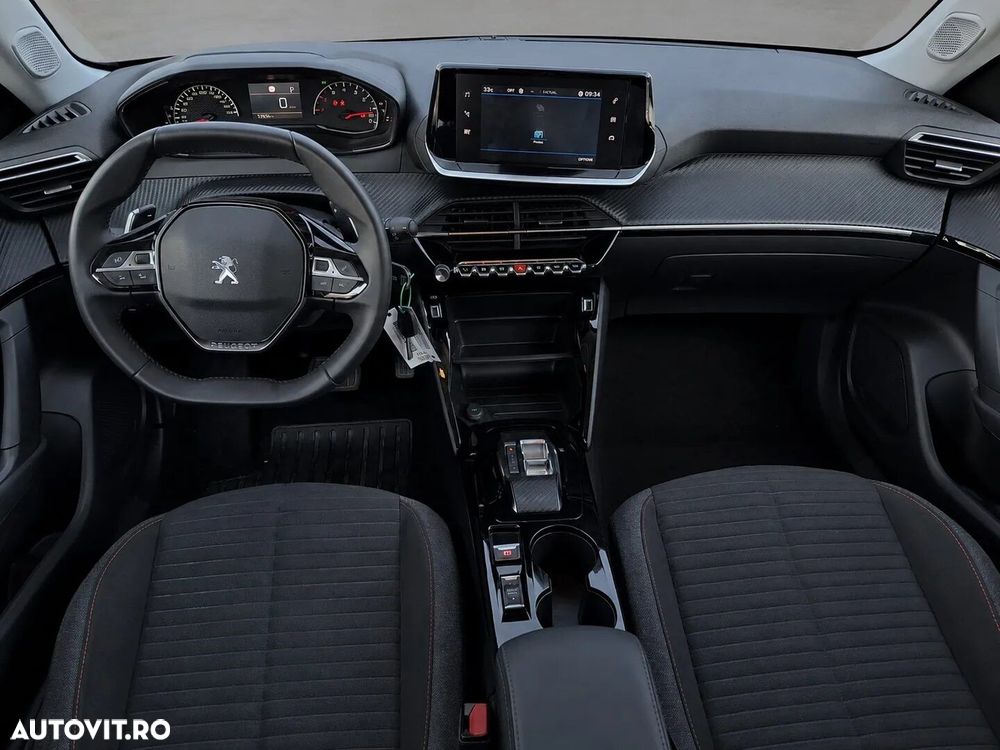 Peugeot 2008 - 6