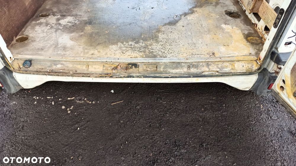 ćwiartka bok prawy tył iveco daily 99-14 karoseria blotnik - 4