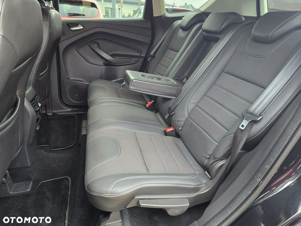 Ford Kuga 1.6 EcoBoost 2x4 Titanium - 13