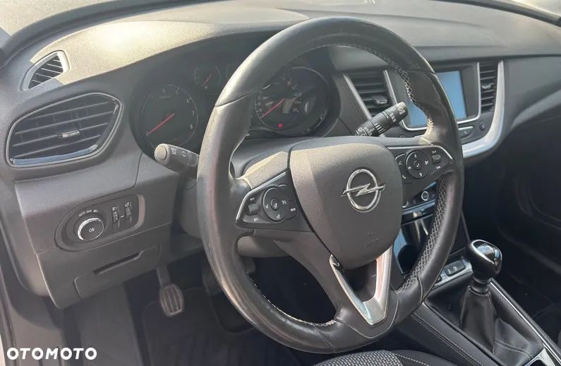 Opel Grandland X 1.2 T Ultimate S&S - 11