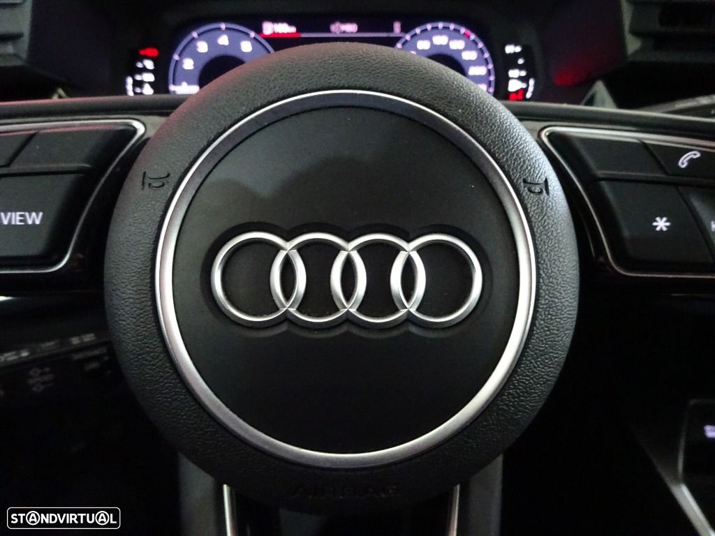 Audi A3 Sportback 30 TFSI - 10