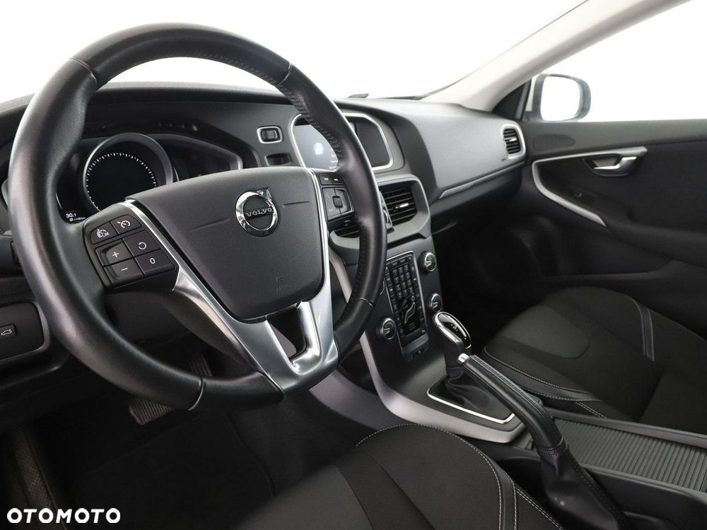 Volvo V40 - 15