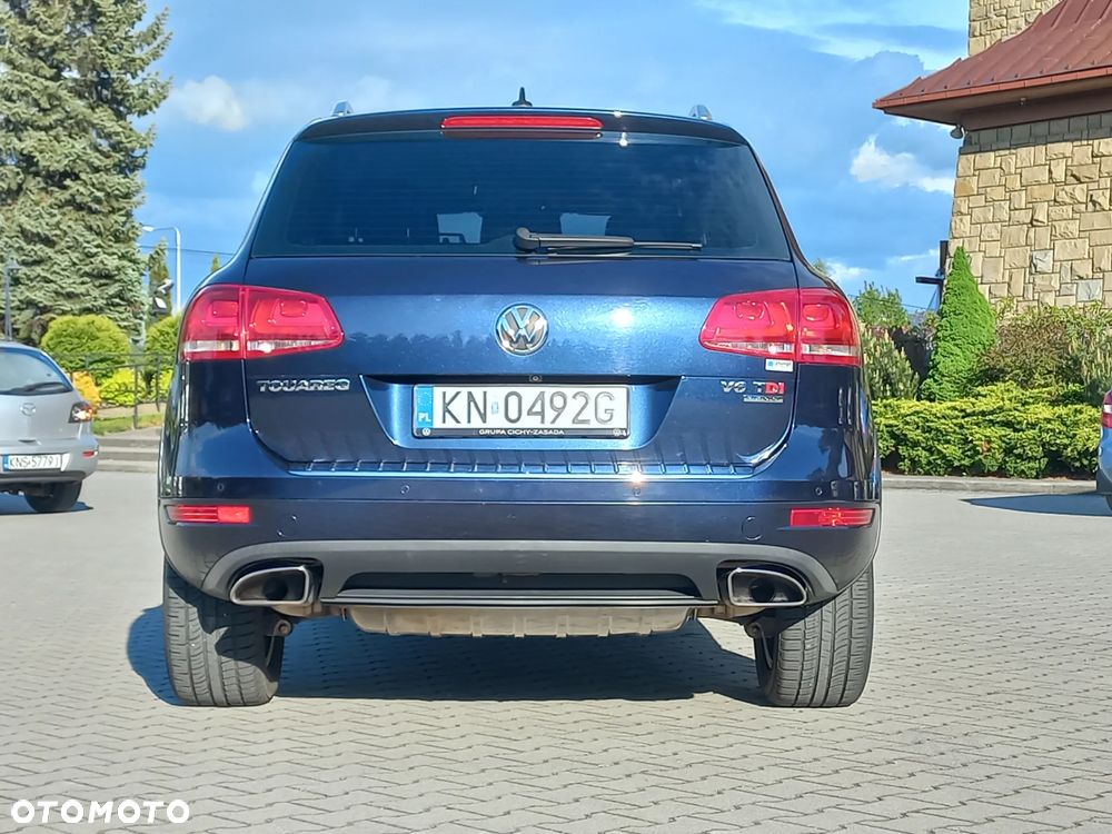 Volkswagen Touareg - 12