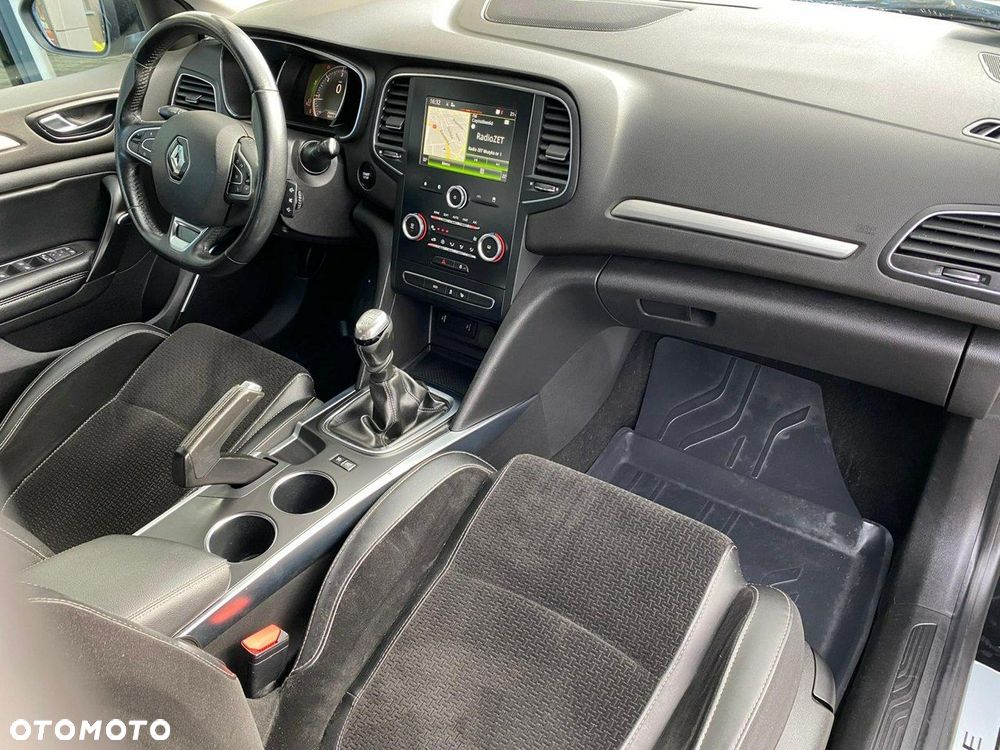 Renault Megane - 11