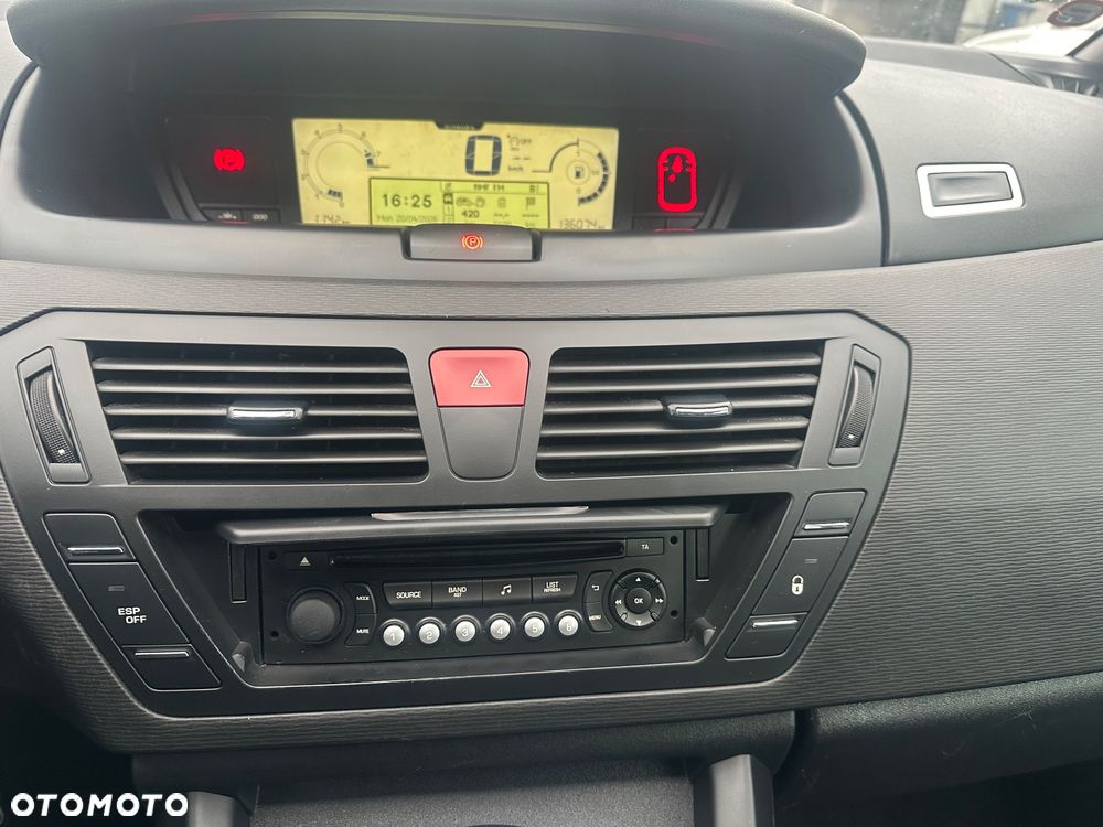 Citroën C4 Picasso VTi 120 Seduction - 23