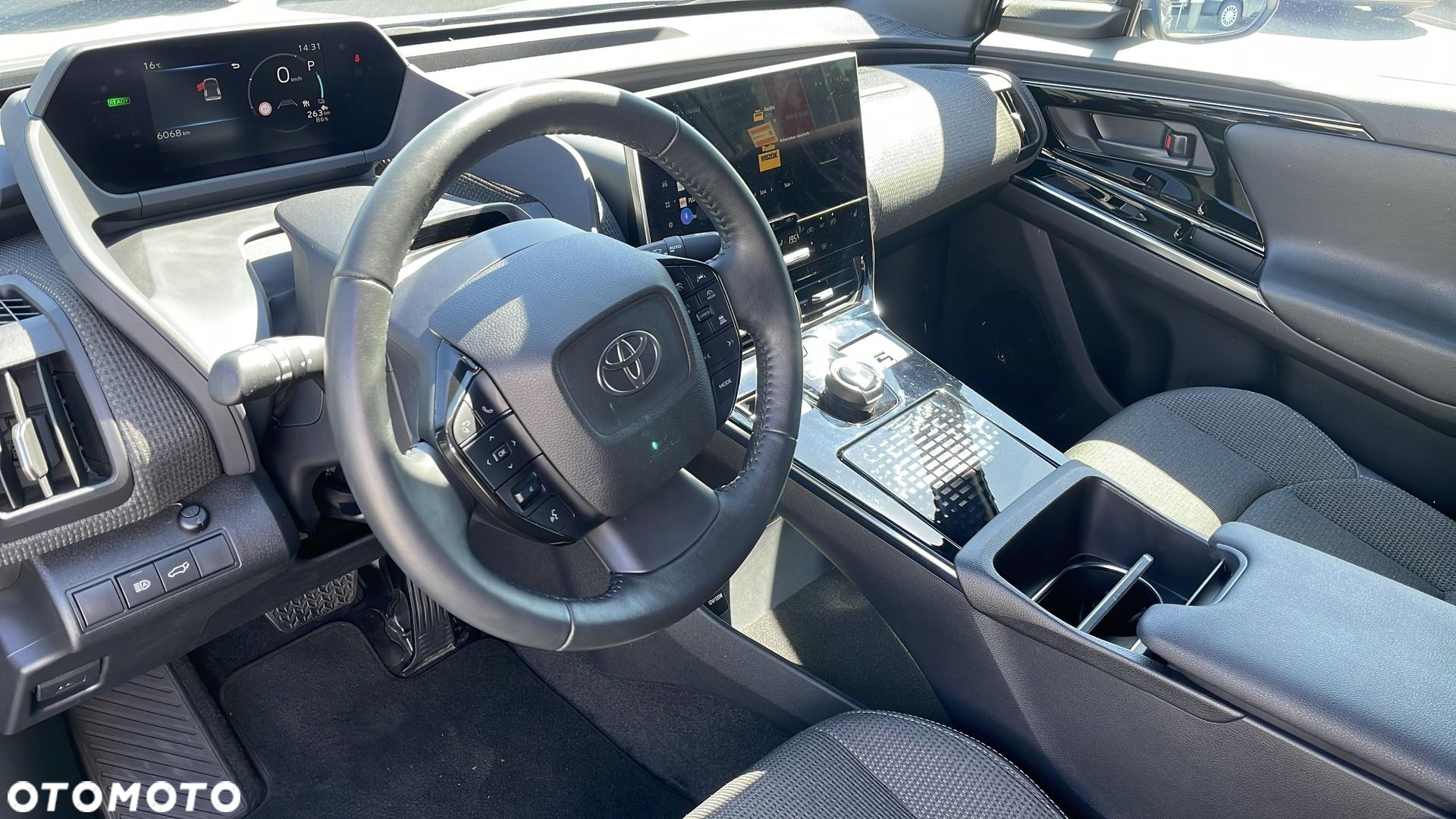 Toyota bZ4X 71.4kWh 4x4 Prestige - 19