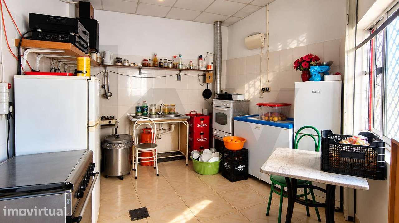 Loja com 58 m2 na Apelação, Loures | Comércio ou Investimento - Grande imagem: 5/5