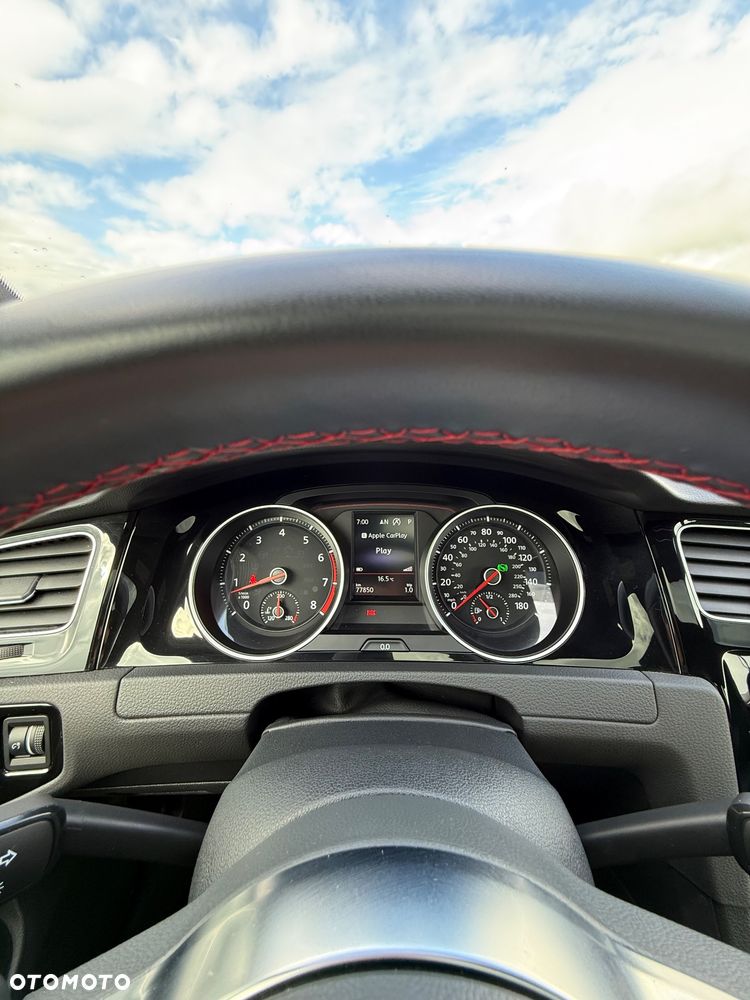Volkswagen Golf 2.0 TSI GTI TCR DSG - 12