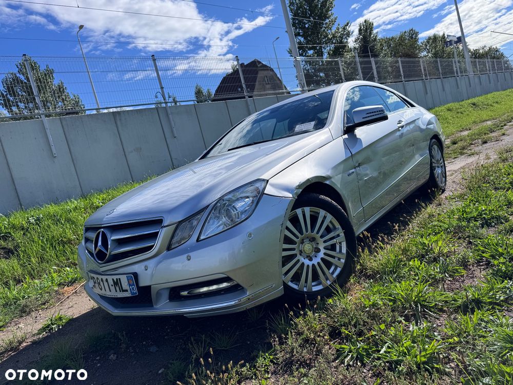 Mercedes-Benz Klasa E 220 CDI Elegance DPF - 3